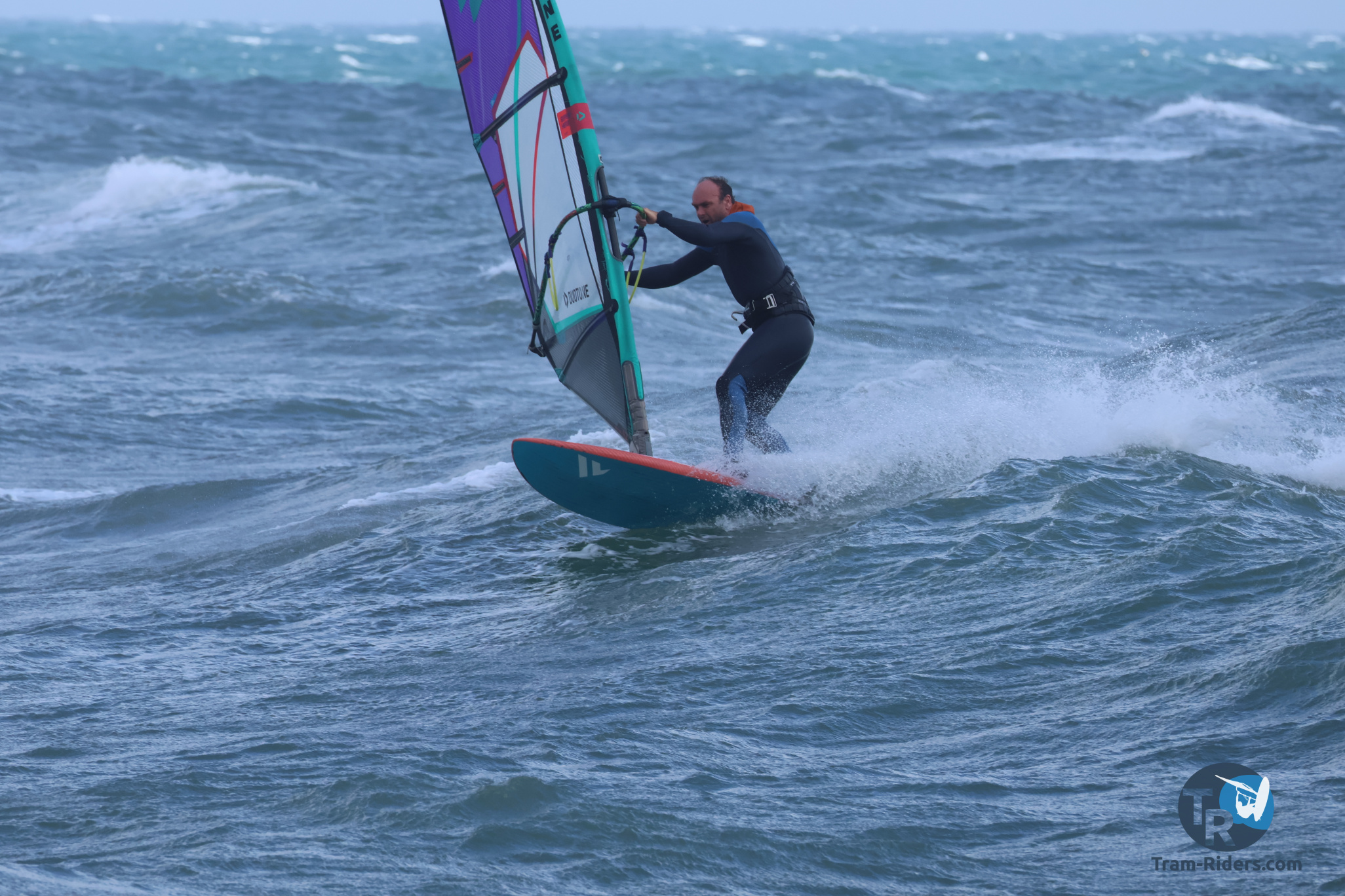 20250419-Sainte-marie-windsurf-017.jpg 20250419-Sainte-marie-windsurf-017.jpg
