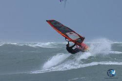 20250419-Sainte-marie-windsurf-004.jpg