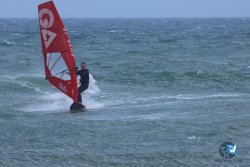 20250419-Sainte-marie-windsurf-113.jpg