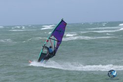 20250419-Sainte-marie-windsurf-335.jpg
