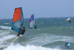 20250419-Sainte-marie-windsurf-345.jpg